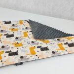DWUSTRONNY  kocyk/mata Minky & bawełna - Dumne Pieski 70x50cm